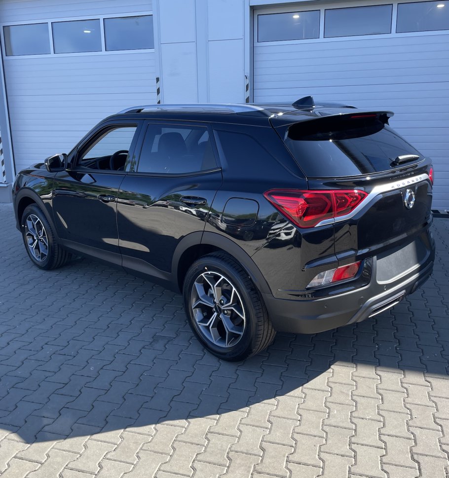 KGM KORANDO STYLE+ FWD A6