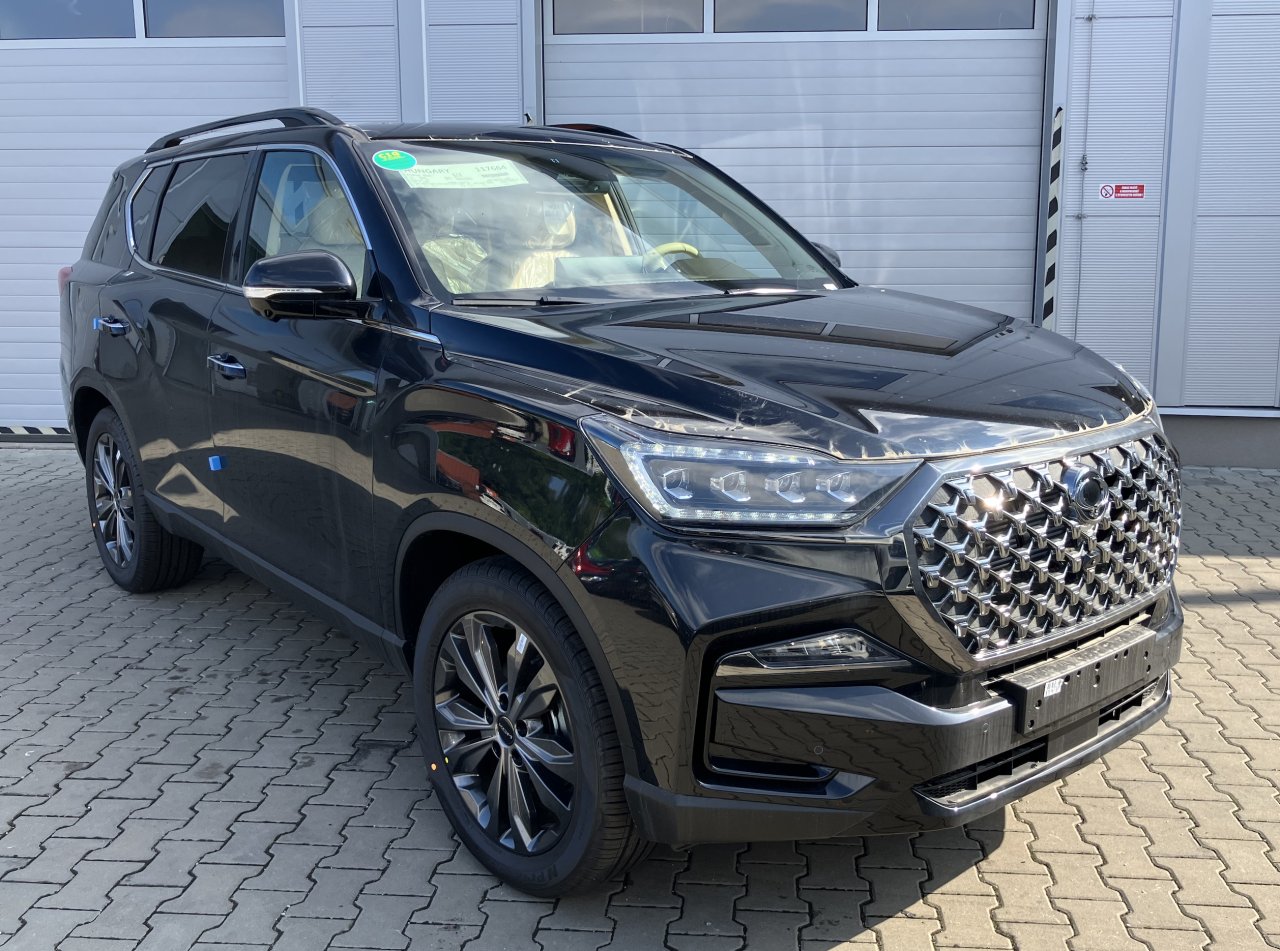 KGM REXTON PREMIUM BLACK PAKET